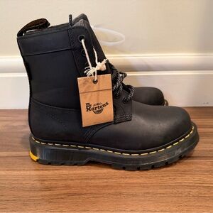 Doc martens 1460 TRINITY WINTERGRIP WATERPROOF BOOTS size 7 NWT
